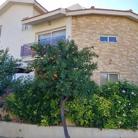 Apartment Estian